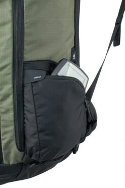 EVOC FR Tour E-Ride 30 Protector Backpack -Bosch Verkaufsgeschäft FR Tour E ride 30 hohe aufloesung displayfach