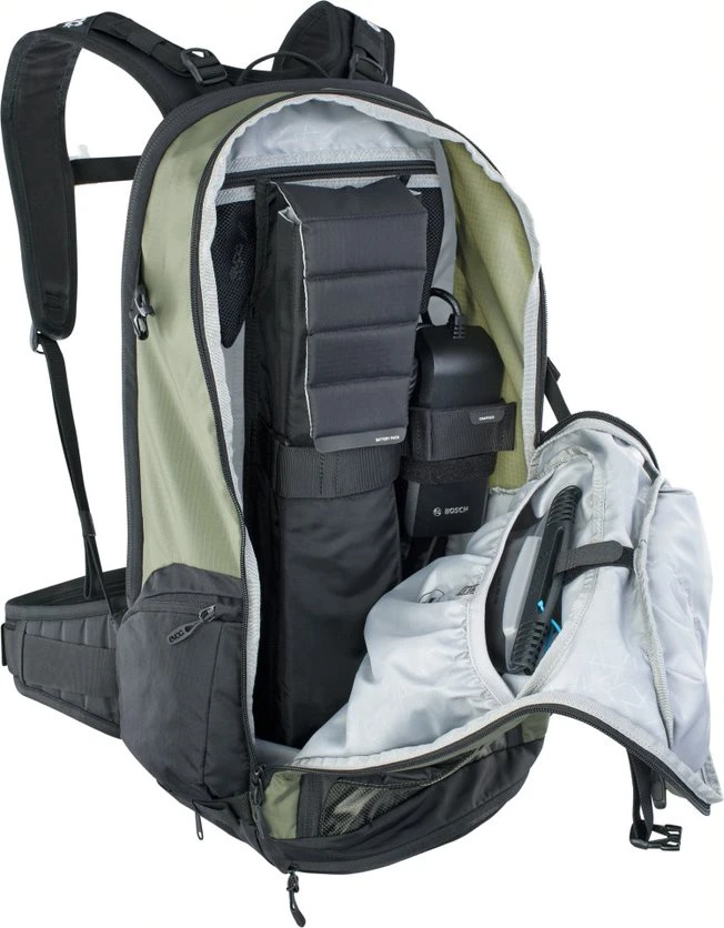 EVOC FR Tour E-Ride 30 Protektor-Rucksack 3 EVOC FR Tour E-Ride 30 Protektor-Rucksack – Bild 3