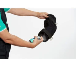 Motorex Helmet Care Spray Reinigungsschaum -Bosch Verkaufsgeschäft motorex helmet care spray im einsatz 2