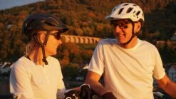 TriEye View Sport Revo - Sonnenbrille Mit Rückspiegel -Bosch Verkaufsgeschäft trieye view sport revo action